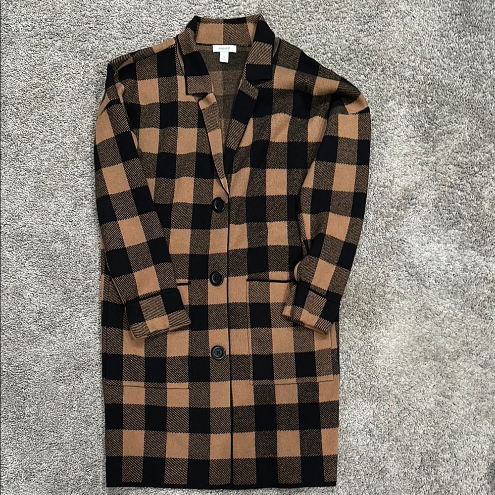 Plaid mid length, three button, hidden pocket sweater. Nine West, like new!